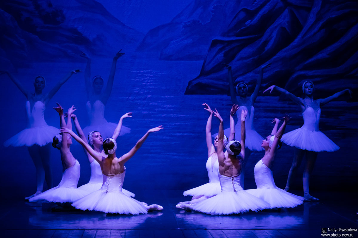 Il Lago dei Cigni: versione da grande classico del Balletto di San Pietroburgo