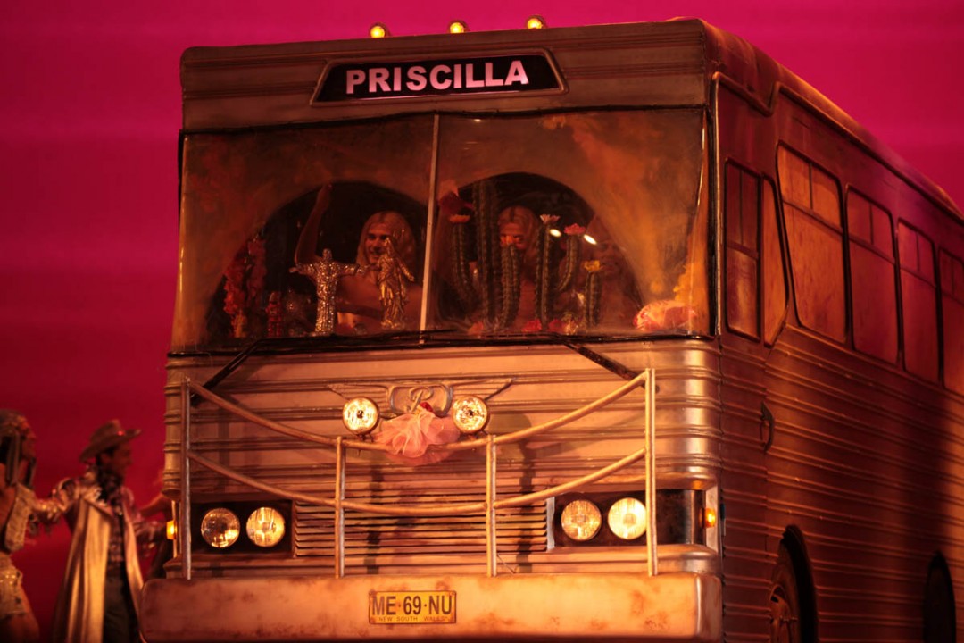 Priscilla, il bus passa (almeno) due volte